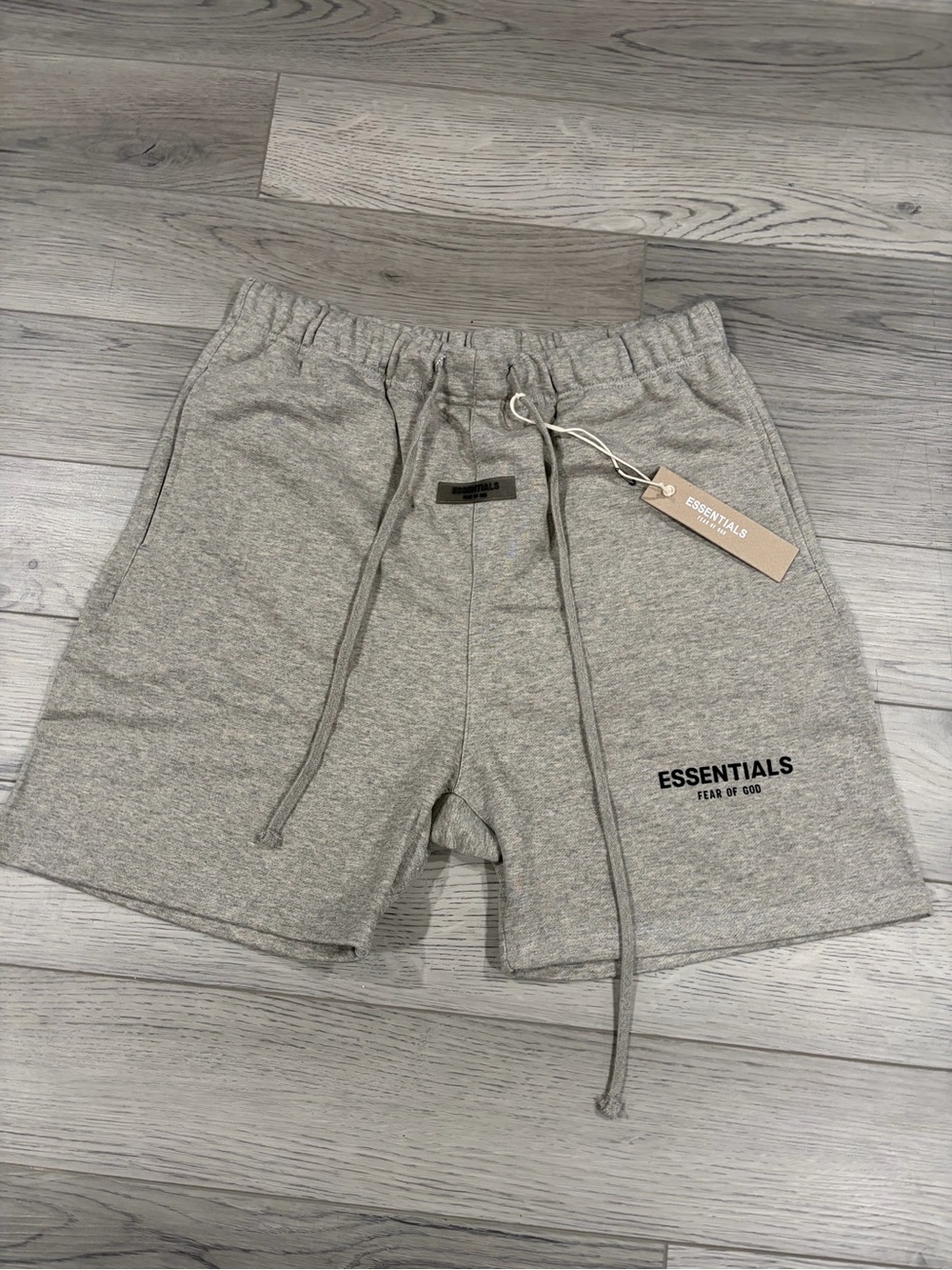 ESSENTIALS Fear of God Men’s Gray
